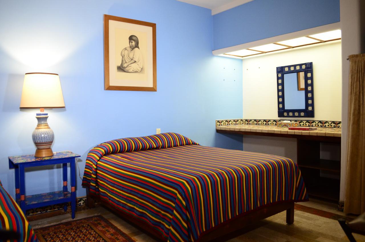 Casa De Las Flores Bed and Breakfast Tlaquepaque Eksteriør billede
