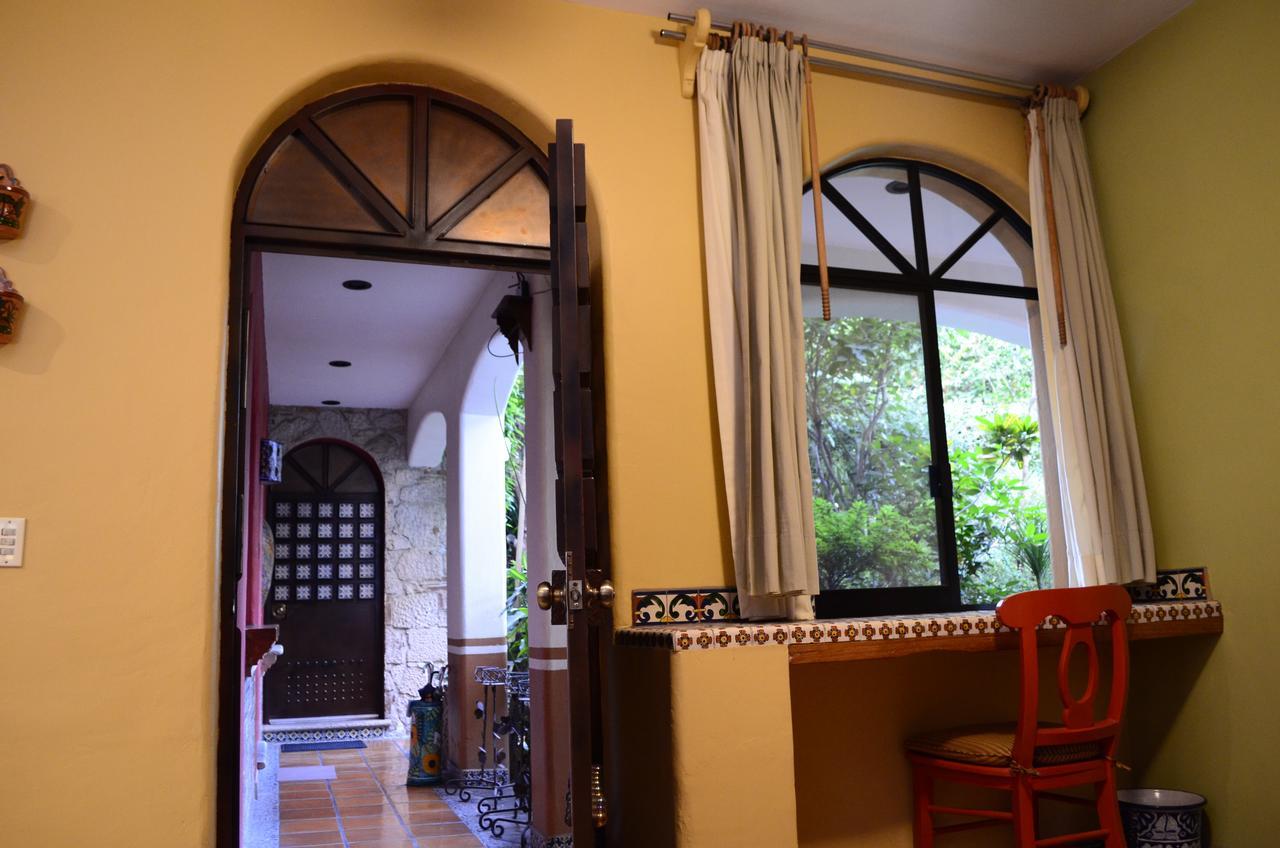 Casa De Las Flores Bed and Breakfast Tlaquepaque Eksteriør billede