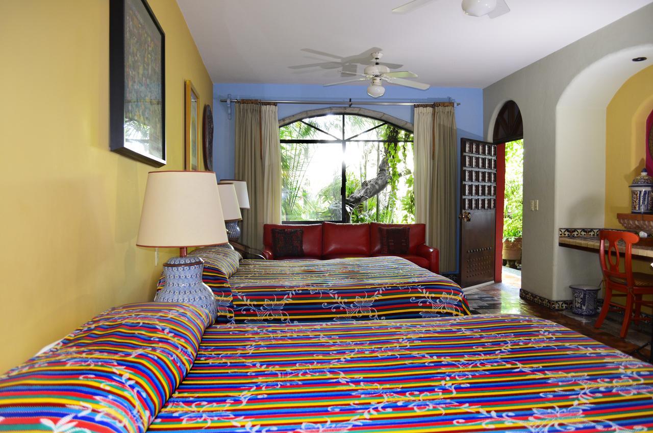 Casa De Las Flores Bed and Breakfast Tlaquepaque Eksteriør billede