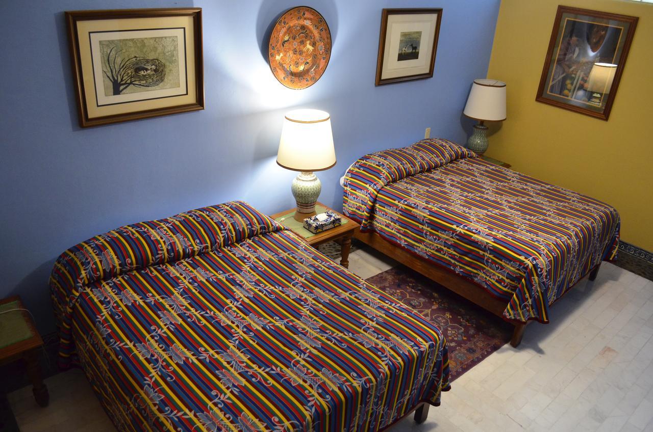 Casa De Las Flores Bed and Breakfast Tlaquepaque Eksteriør billede