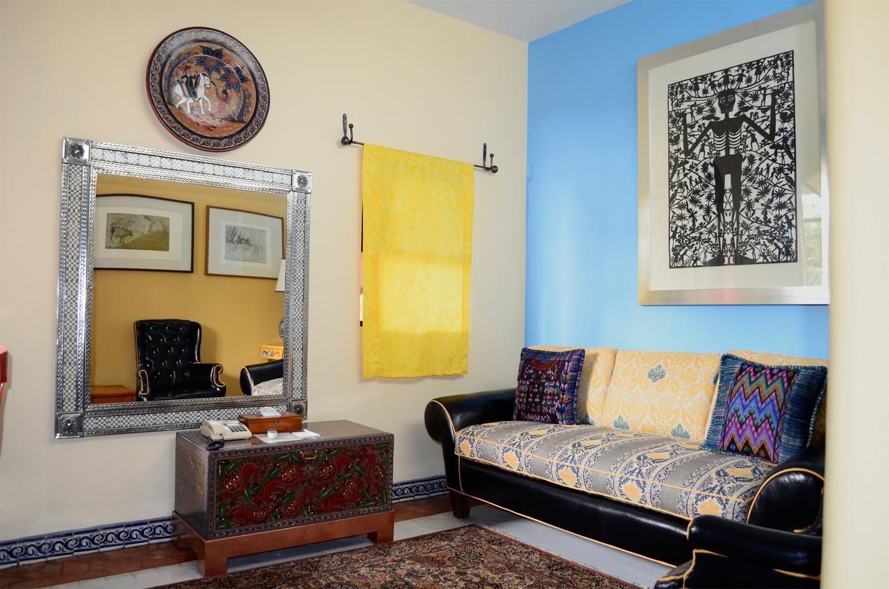 Casa De Las Flores Bed and Breakfast Tlaquepaque Eksteriør billede