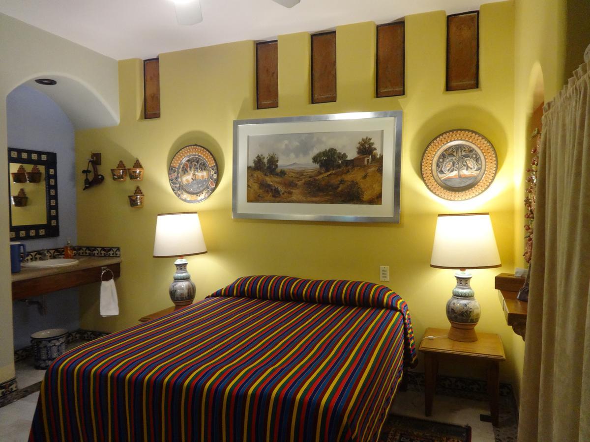 Casa De Las Flores Bed and Breakfast Tlaquepaque Eksteriør billede