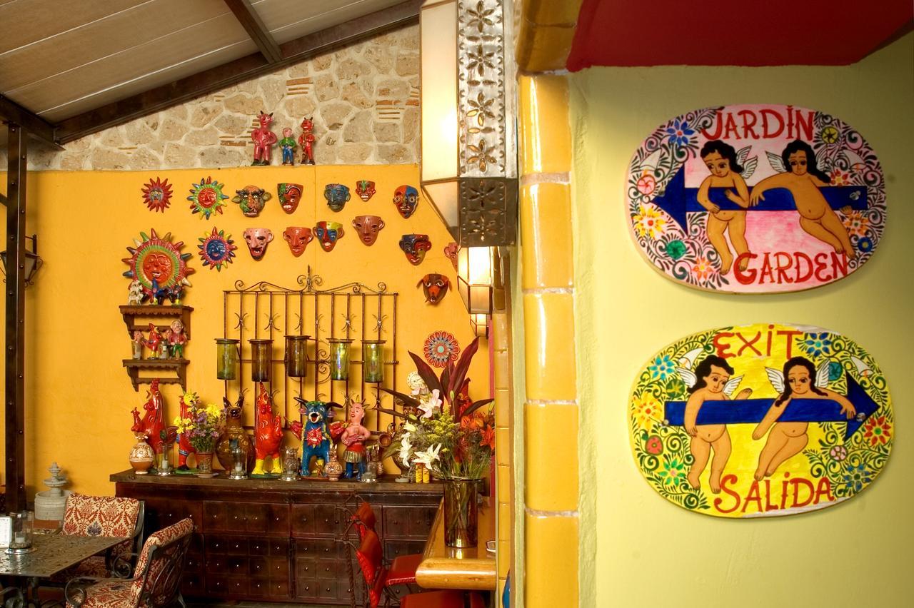 Casa De Las Flores Bed and Breakfast Tlaquepaque Eksteriør billede